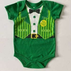 St. Patricks Day One Piece Size 3 6 Months Green Leprechaun Shamrock Baby 1 Pc